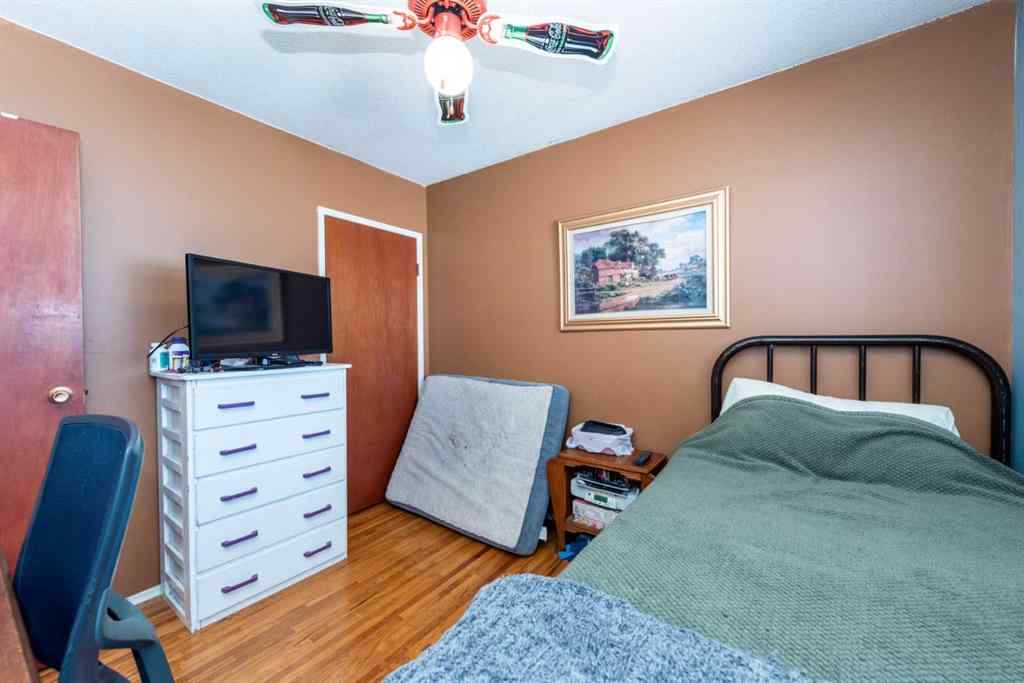 MLS® A2245360 - 4518 Forman Crescent SE in Forest Heights Calgary, Residential