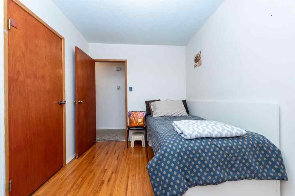MLS® A2245360 - 4518 Forman Crescent SE in Forest Heights Calgary, Residential