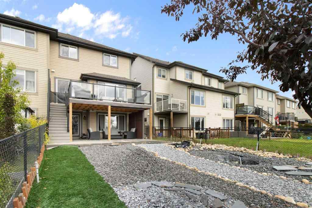 MLS® A2245363 - 333 Sunset Common  in Sunset Ridge Cochrane, Residential