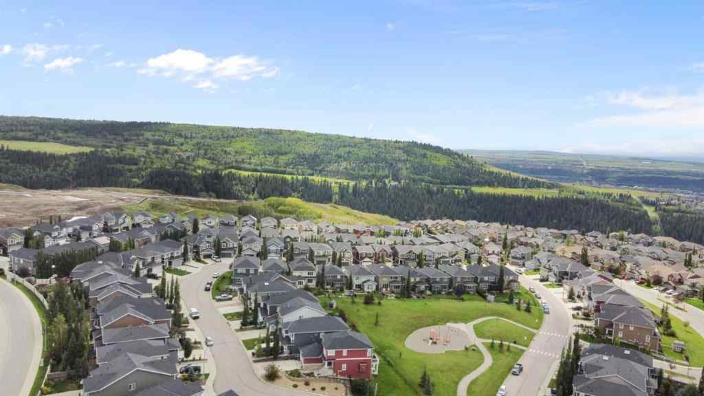 MLS® A2245363 - 333 Sunset Common  in Sunset Ridge Cochrane, Residential