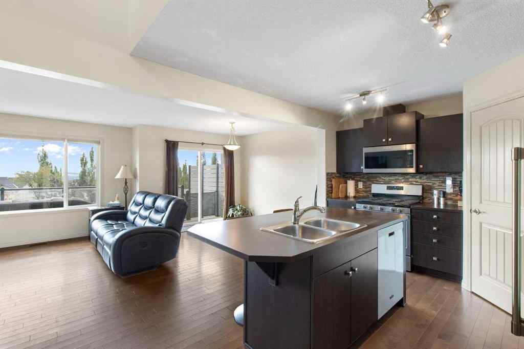 MLS® A2245363 - 333 Sunset Common  in Sunset Ridge Cochrane, Residential