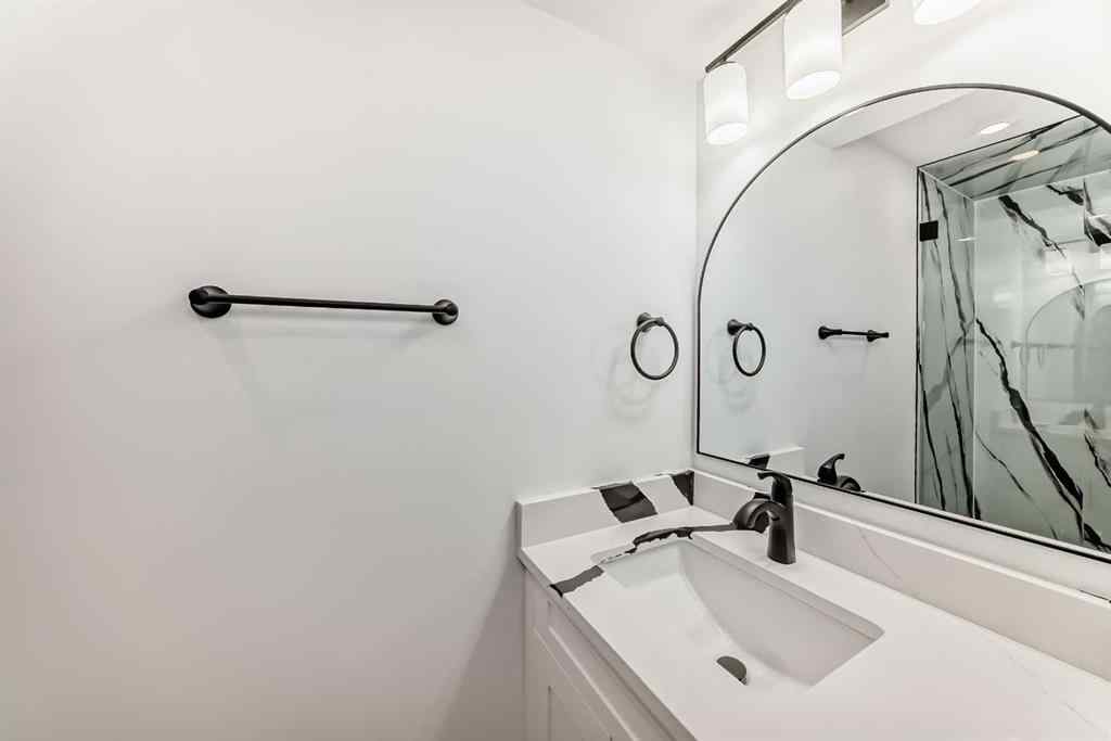 MLS® A2245367 - 4020 Varsity Drive NW in Varsity Calgary, Residential