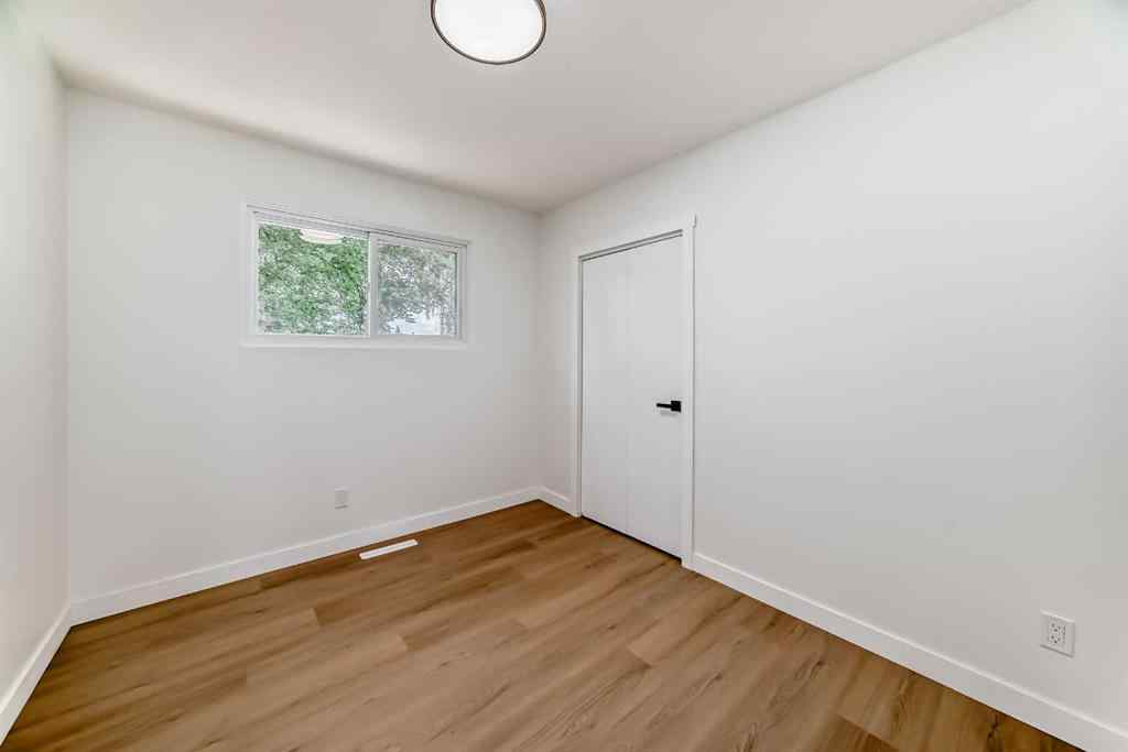 MLS® A2245367 - 4020 Varsity Drive NW in Varsity Calgary, Residential