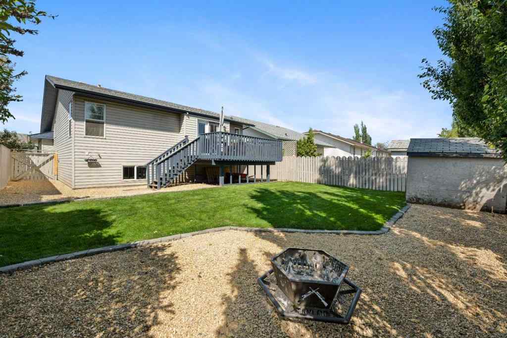 MLS® A2245370 - 101 Laurel Close  in Laurel Blackfalds, Residential