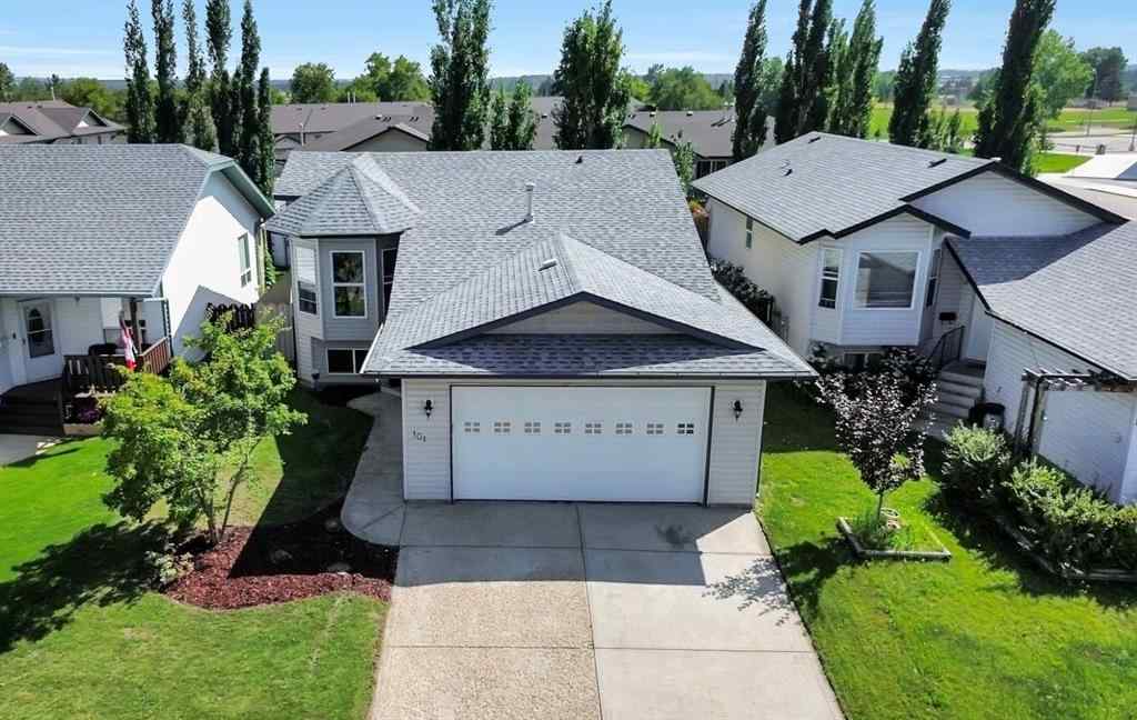 MLS® A2245370 - 101 Laurel Close  in Laurel Blackfalds, Residential