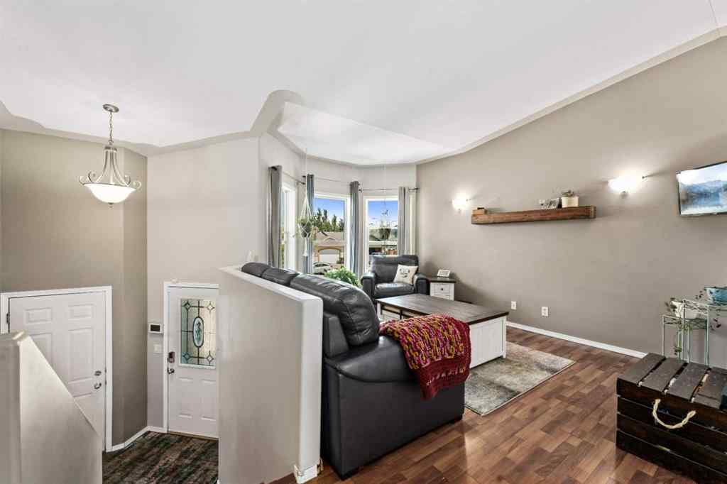 MLS® A2245370 - 101 Laurel Close  in Laurel Blackfalds, Residential