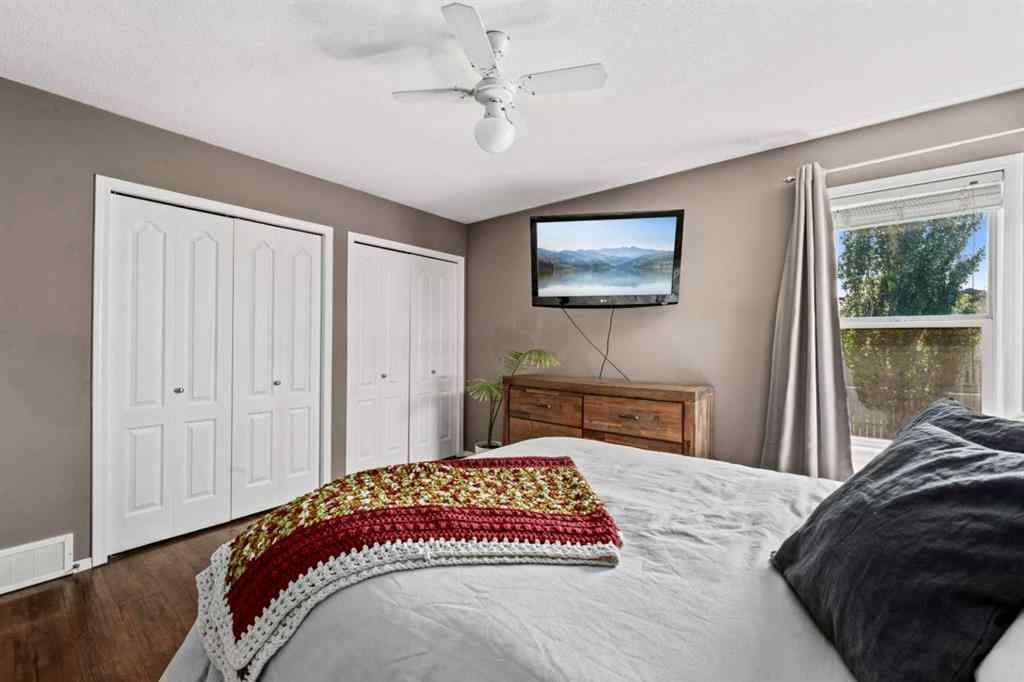 MLS® A2245370 - 101 Laurel Close  in Laurel Blackfalds, Residential