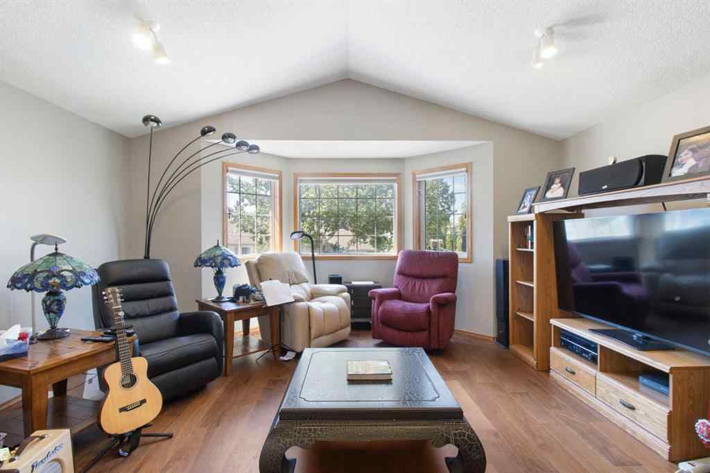 MLS® A2245374 - 21 Arbour Ridge Park NW in Arbour Lake Calgary, Residential