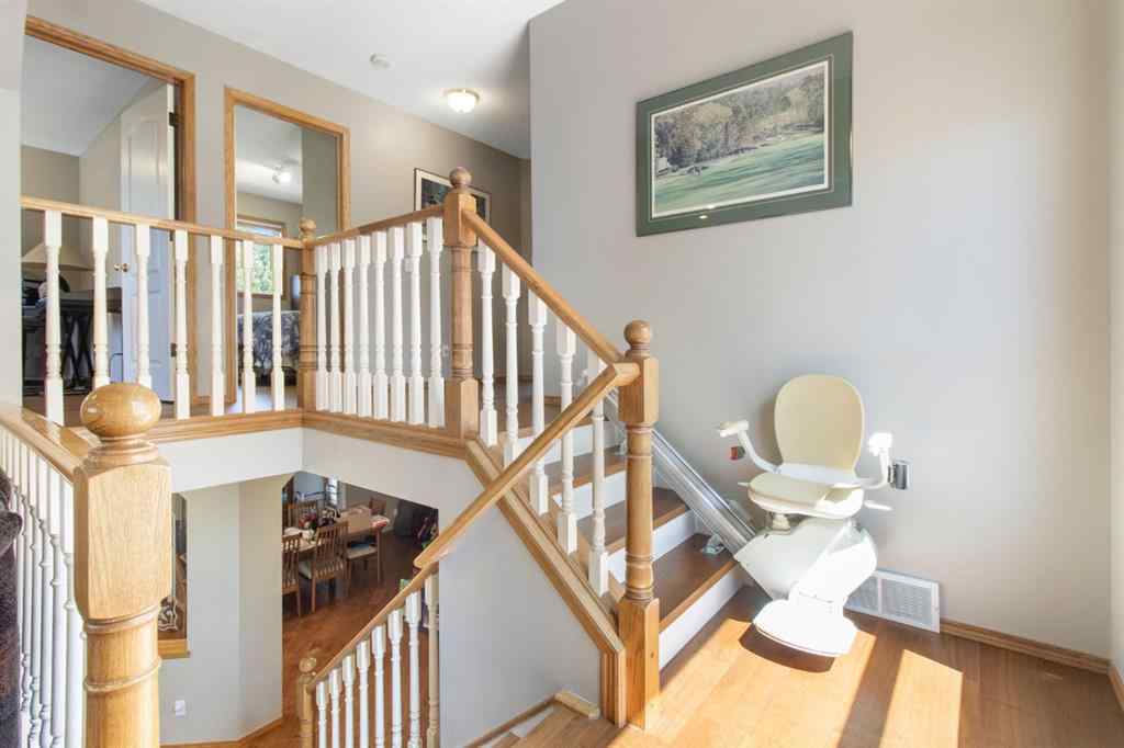 MLS® A2245374 - 21 Arbour Ridge Park NW in Arbour Lake Calgary, Residential