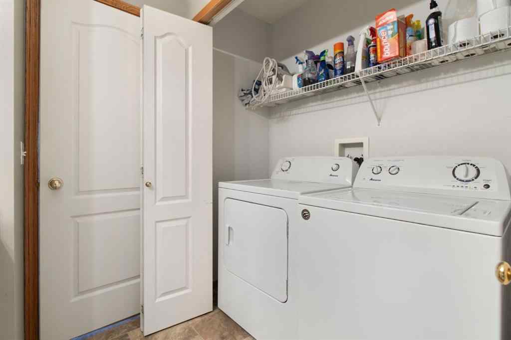 MLS® A2245374 - 21 Arbour Ridge Park NW in Arbour Lake Calgary, Residential