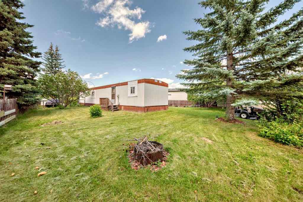 MLS® A2245381 - 14 Birch Close  in NONE Olds, Residential