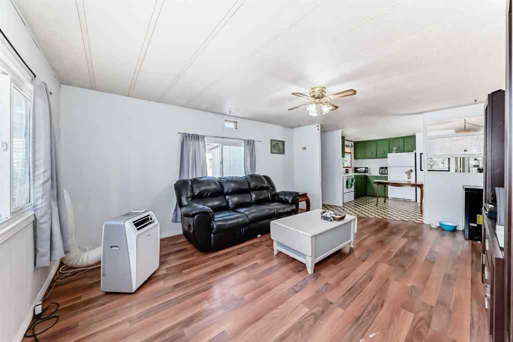 MLS® A2245381 - 14 Birch Close  in NONE Olds, Residential