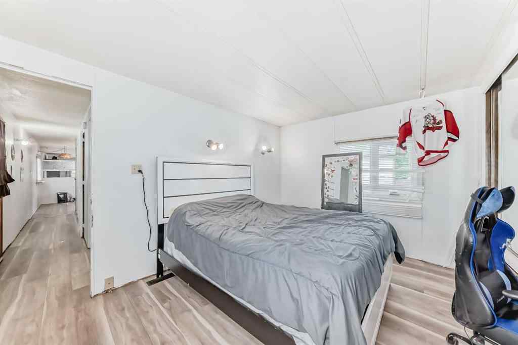 MLS® A2245381 - 14 Birch Close  in NONE Olds, Residential
