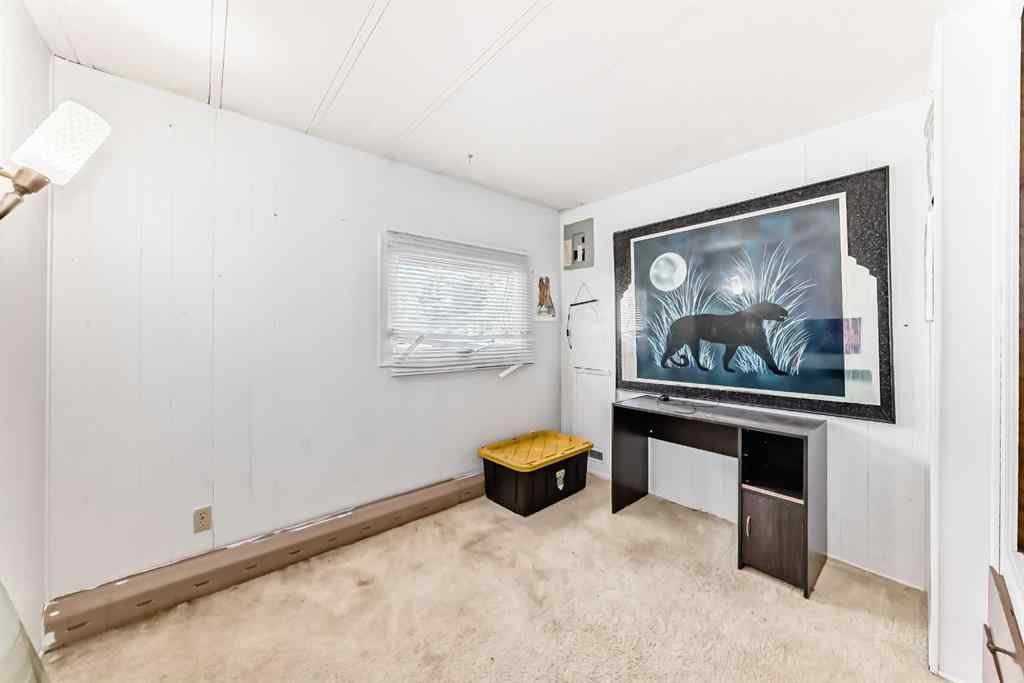 MLS® A2245381 - 14 Birch Close  in NONE Olds, Residential
