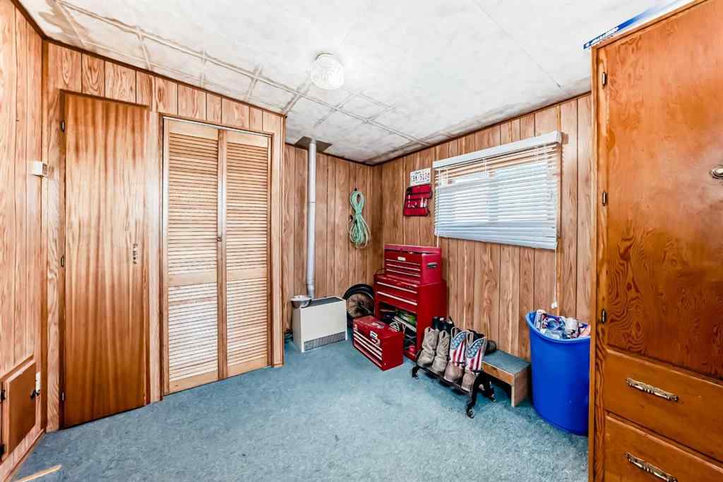 MLS® A2245381 - 14 Birch Close  in NONE Olds, Residential