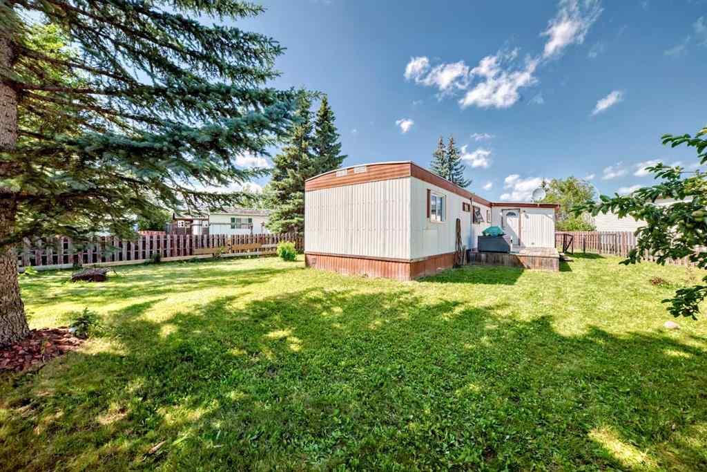 MLS® A2245381 - 14 Birch Close  in NONE Olds, Residential
