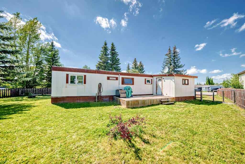 MLS® A2245381 - 14 Birch Close  in NONE Olds, Residential