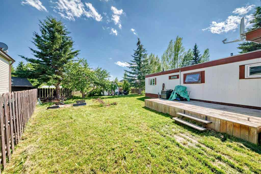 MLS® A2245381 - 14 Birch Close  in NONE Olds, Residential