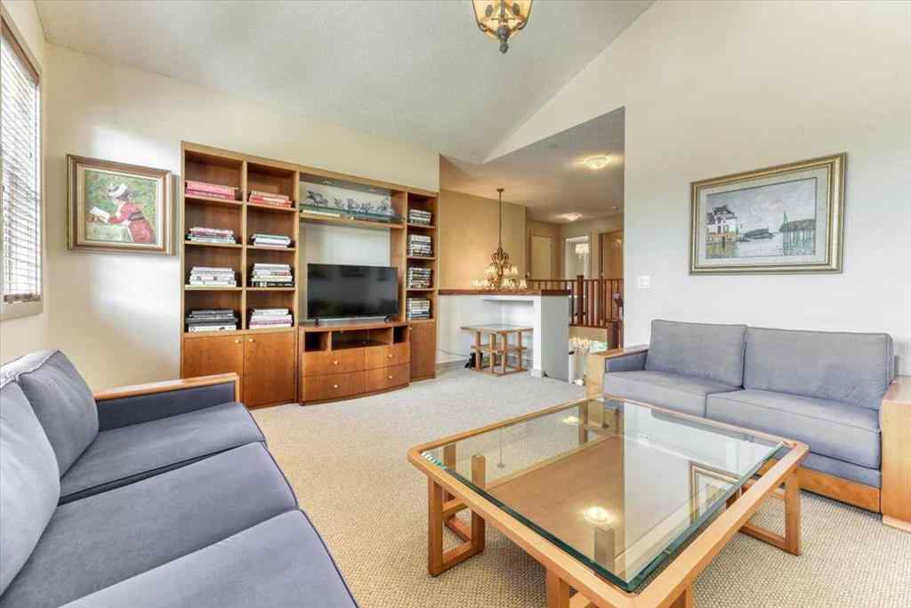 MLS® A2245397 - 63 Discovery Ridge Circle SW in Discovery Ridge Calgary, Residential