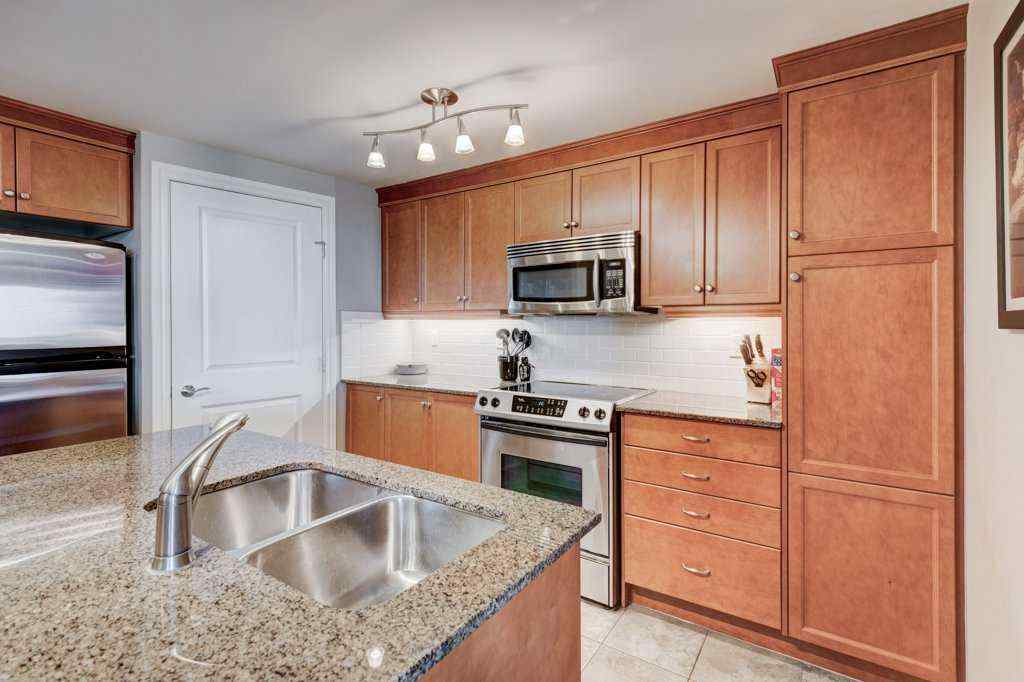 MLS® A2245405 - Unit #1102 910 5 Avenue SW in Downtown Commercial Core Calgary, Residential