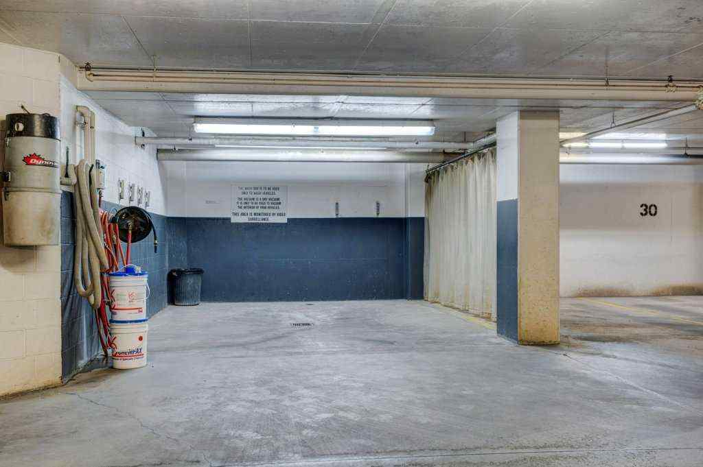 MLS® A2245405 - Unit #1102 910 5 Avenue SW in Downtown Commercial Core Calgary, Residential