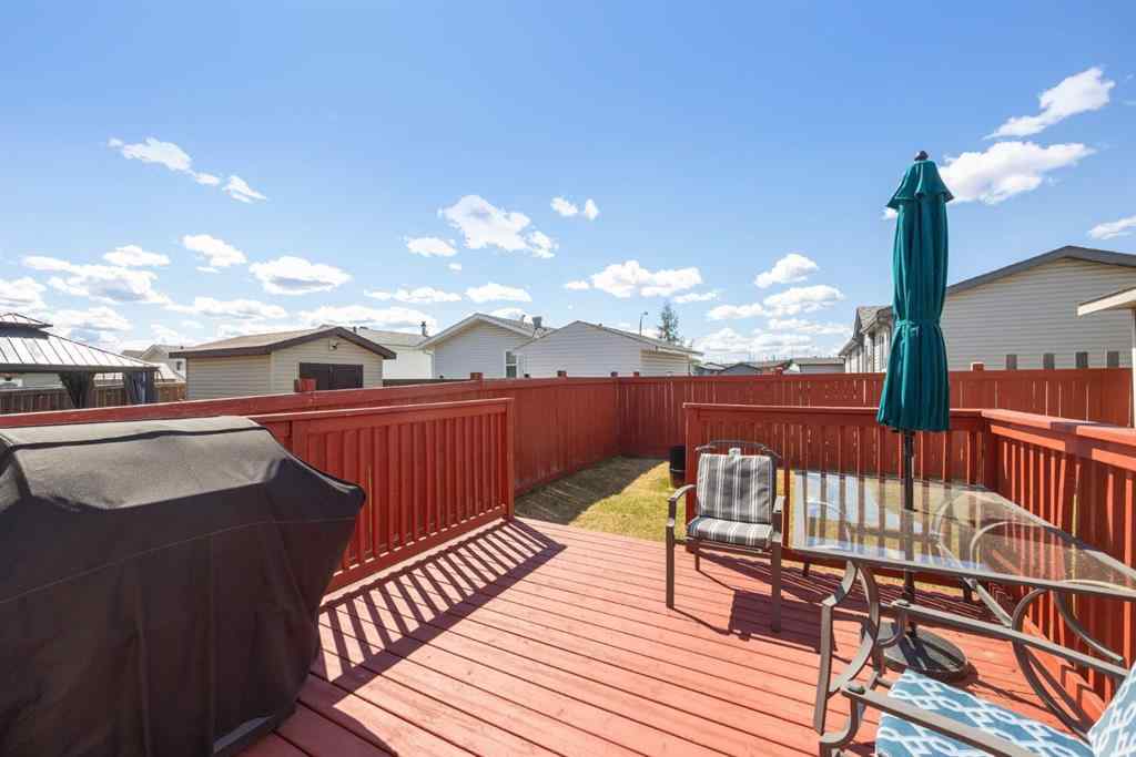 MLS® A2245418 - 549 Walnut Crescent  in Timberlea Fort McMurray, Residential