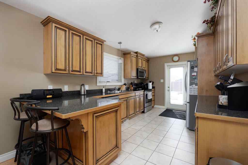 MLS® A2245418 - 549 Walnut Crescent  in Timberlea Fort McMurray, Residential