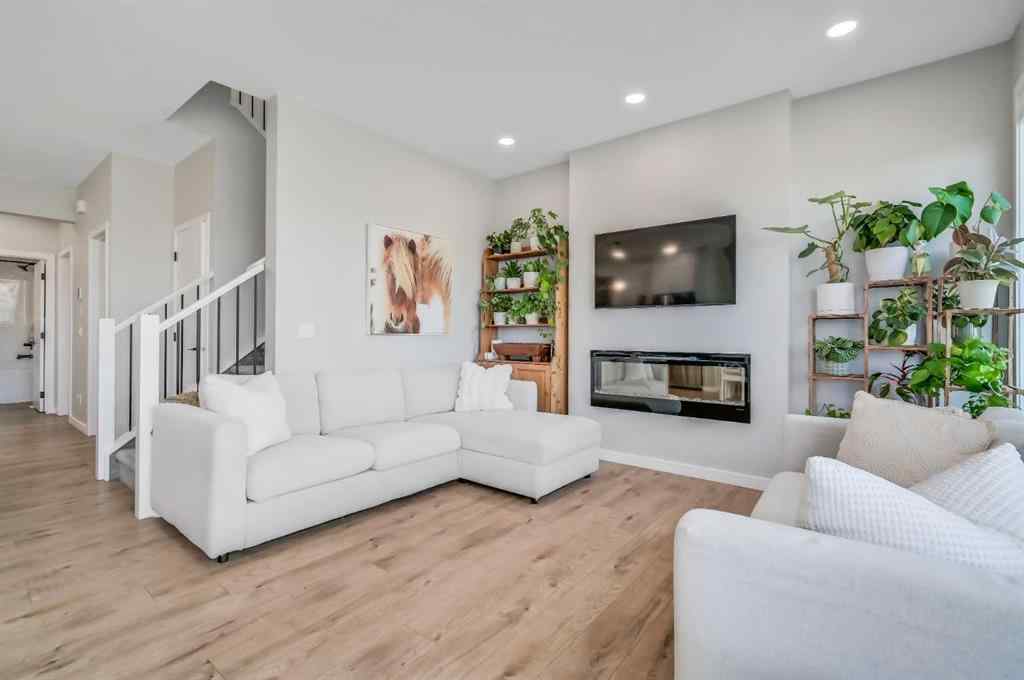 MLS® A2245420 - 20 Magnolia Bay SE in Mahogany Calgary, Residential