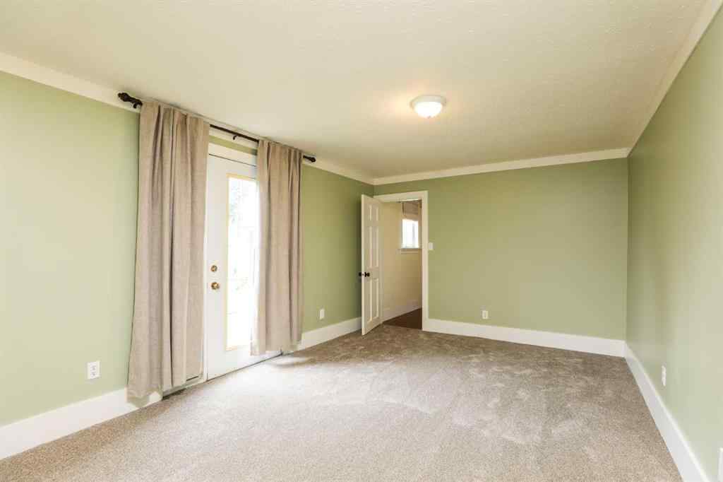 MLS® A2245424 - 72 Broadway  S in NONE Raymond, Residential