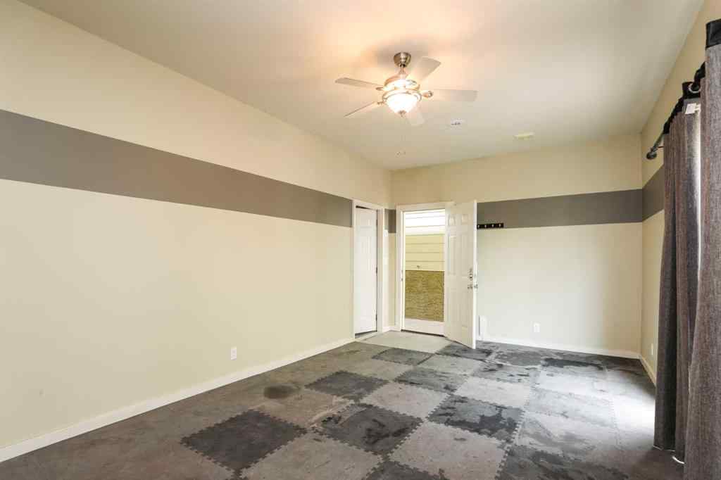 MLS® A2245424 - 72 Broadway  S in NONE Raymond, Residential