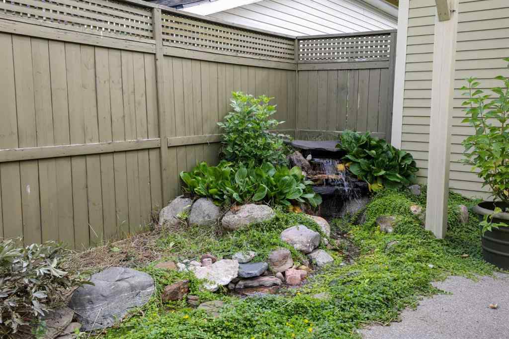 MLS® A2245424 - 72 Broadway  S in NONE Raymond, Residential