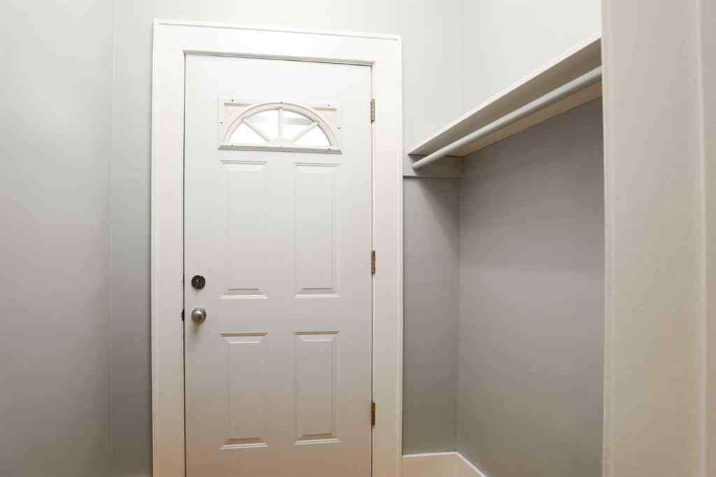 MLS® A2245424 - 72 Broadway  S in NONE Raymond, Residential