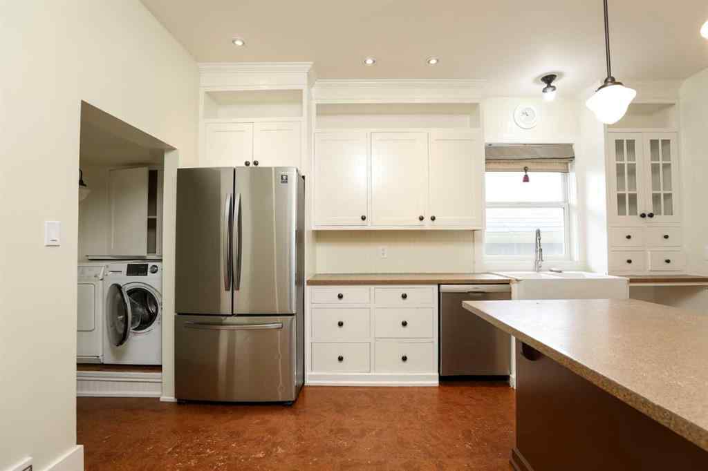 MLS® A2245424 - 72 Broadway  S in NONE Raymond, Residential
