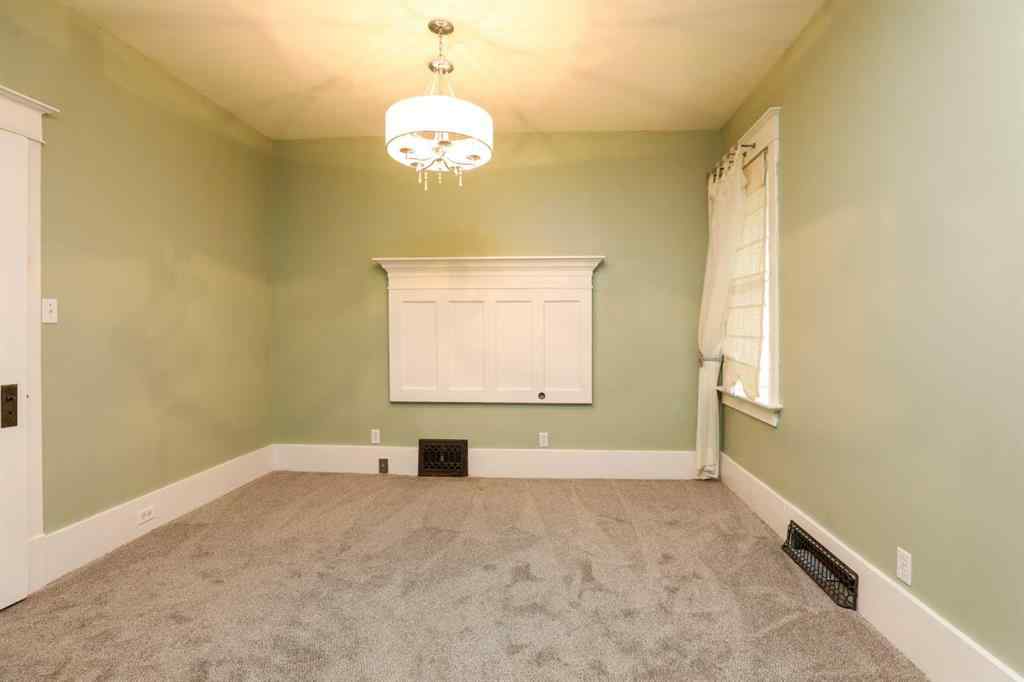 MLS® A2245424 - 72 Broadway  S in NONE Raymond, Residential