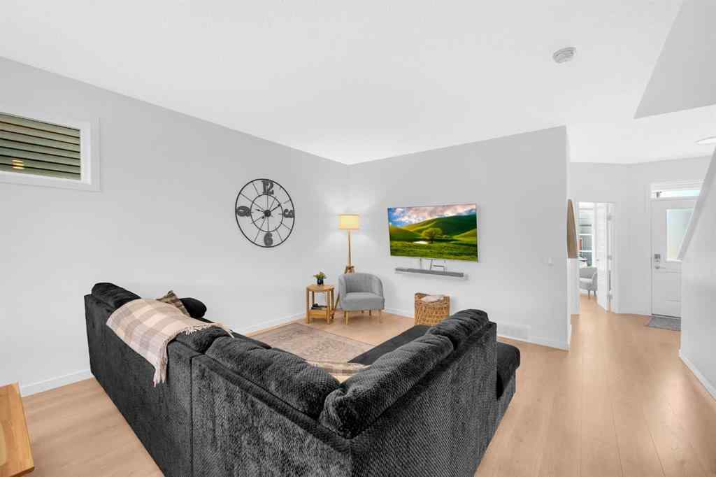 MLS® A2245427 - 18 Wolf Creek Rise SE in Wolf Willow Calgary, Residential