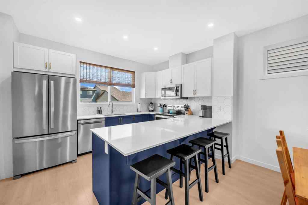 MLS® A2245427 - 18 Wolf Creek Rise SE in Wolf Willow Calgary, Residential