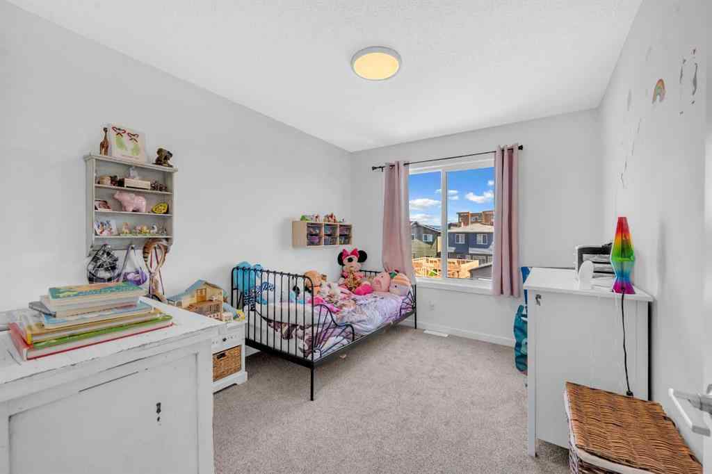 MLS® A2245427 - 18 Wolf Creek Rise SE in Wolf Willow Calgary, Residential