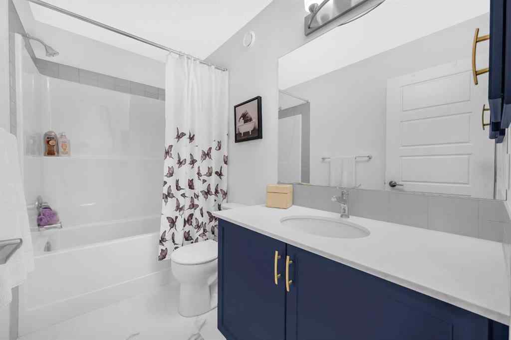 MLS® A2245427 - 18 Wolf Creek Rise SE in Wolf Willow Calgary, Residential