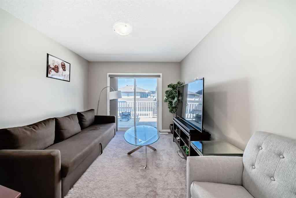 MLS® A2245432 - 48 Yorkville Avenue SW in Yorkville Calgary, Residential