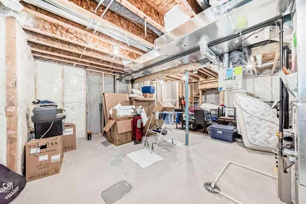 MLS® A2245432 - 48 Yorkville Avenue SW in Yorkville Calgary, Residential
