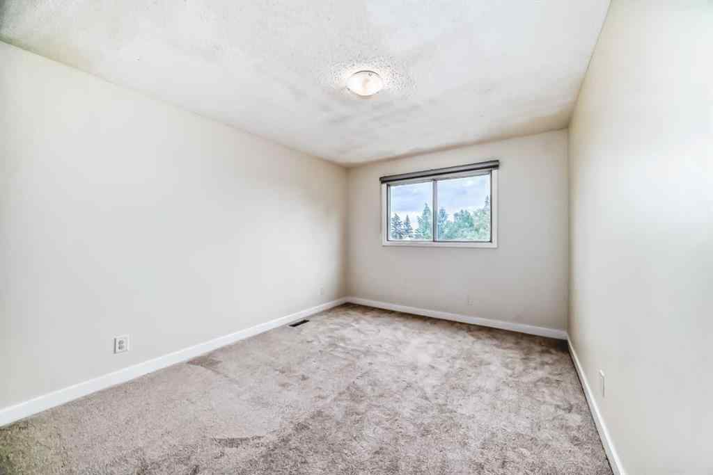 MLS® A2245438 - 28 Berkley Close NW in Beddington Heights Calgary, Residential