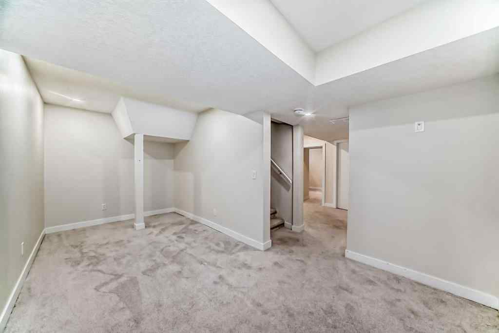 MLS® A2245438 - 28 Berkley Close NW in Beddington Heights Calgary, Residential