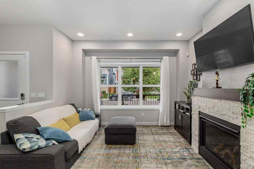 MLS® A2245443 - 51 Masters Manor SE in Mahogany Calgary, Residential