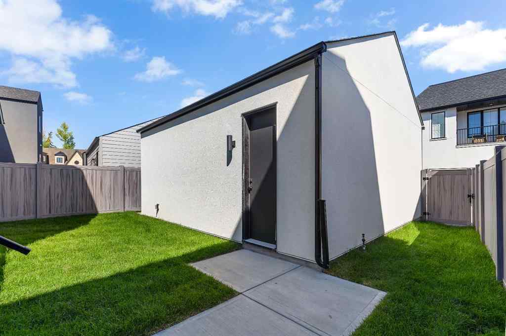 MLS® A2245451 - 336 Normandy Drive SW in Currie Barracks Calgary, Residential