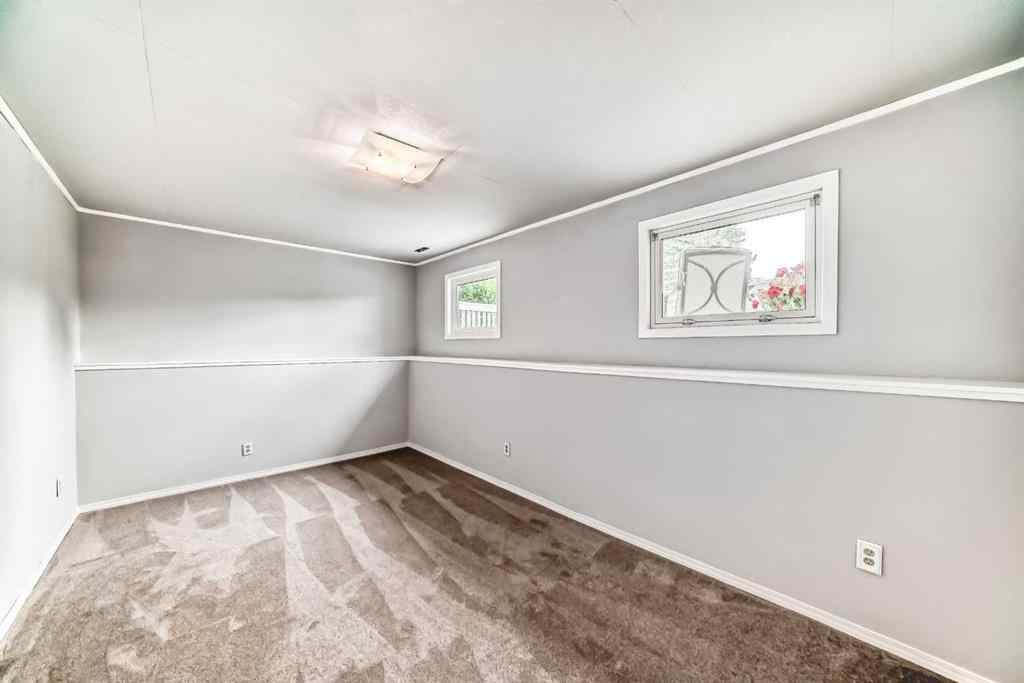 MLS® A2245459 - 35 Pensville Road SE in Penbrooke Meadows Calgary, Residential