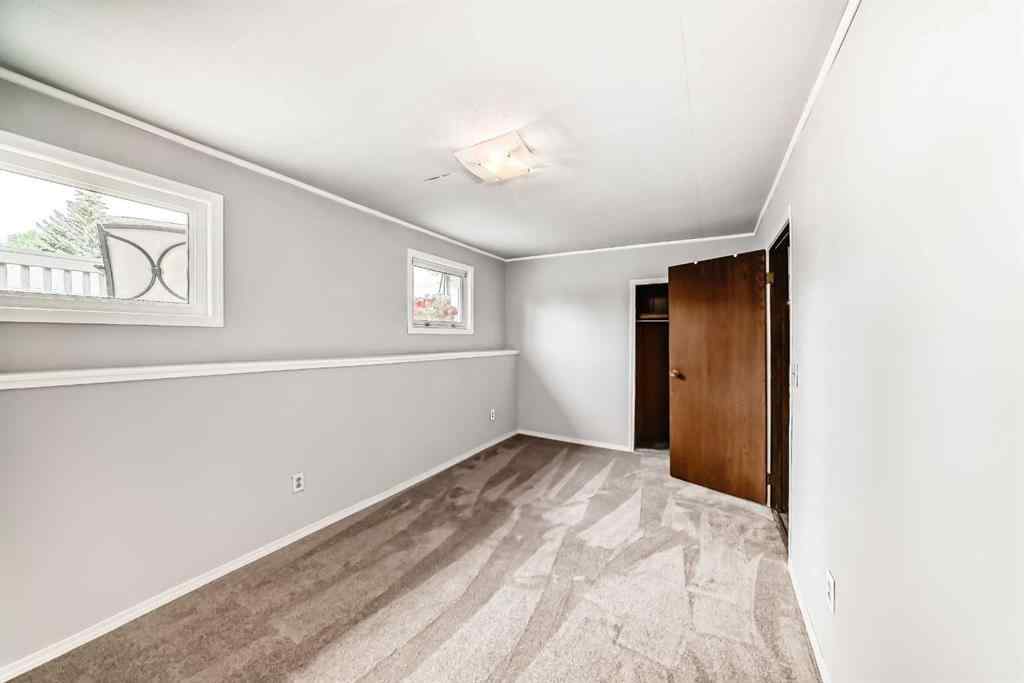 MLS® A2245459 - 35 Pensville Road SE in Penbrooke Meadows Calgary, Residential
