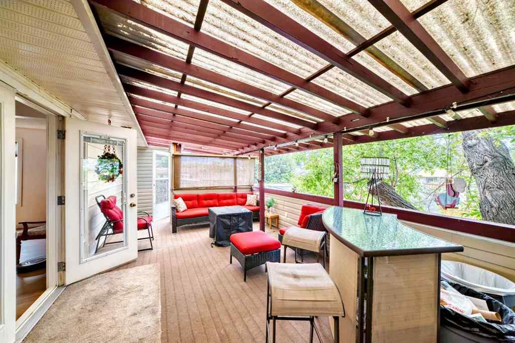 MLS® A2245459 - 35 Pensville Road SE in Penbrooke Meadows Calgary, Residential