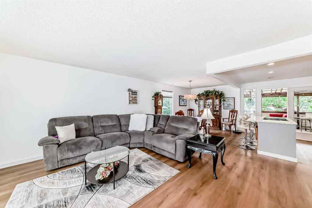 MLS® A2245459 - 35 Pensville Road SE in Penbrooke Meadows Calgary, Residential