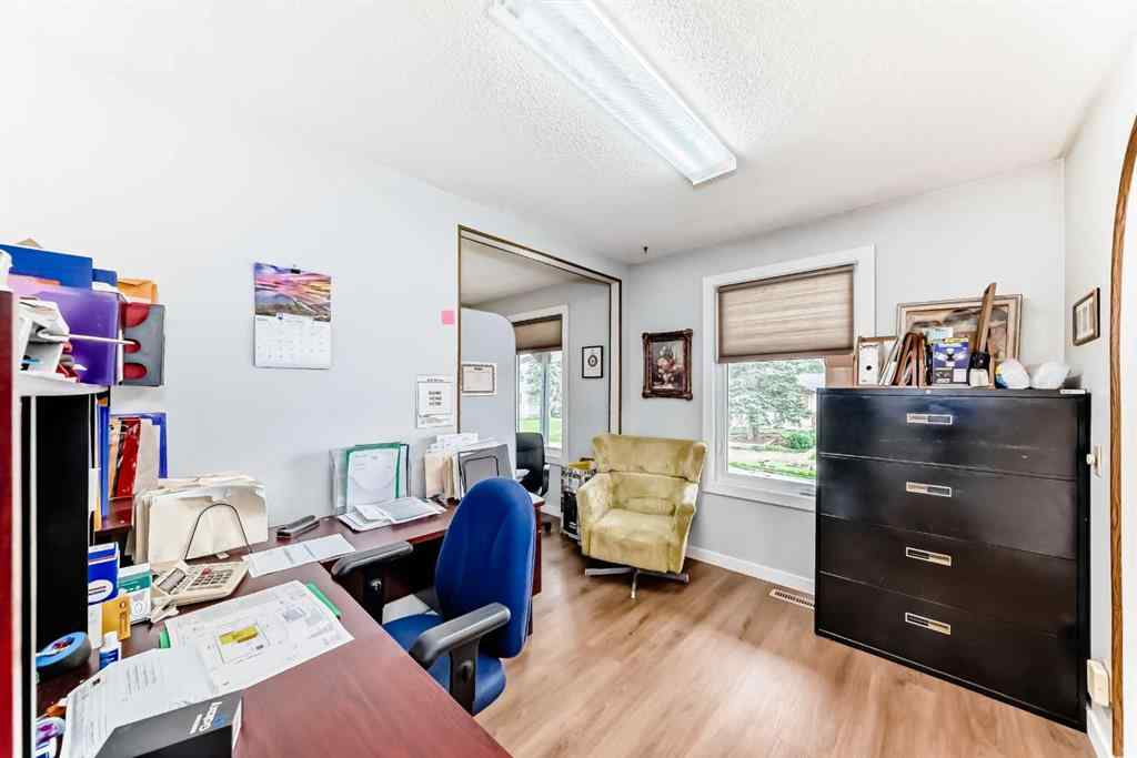 MLS® A2245459 - 35 Pensville Road SE in Penbrooke Meadows Calgary, Residential