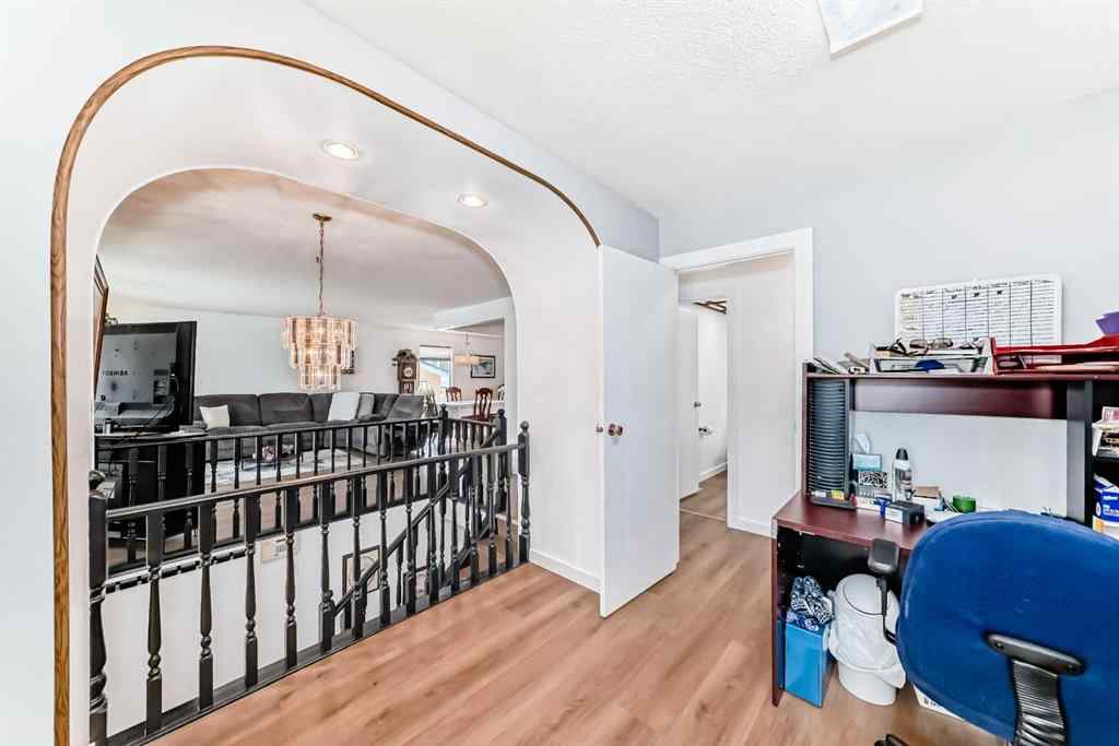 MLS® A2245459 - 35 Pensville Road SE in Penbrooke Meadows Calgary, Residential